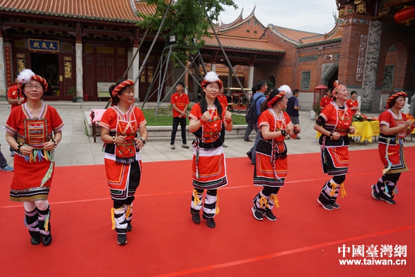 ��ɽ�۾���