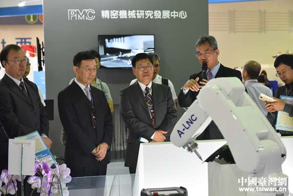 李荣民一行参加2017台北国际自动化展相关活动(图) 李荣民一行参加2017台北国际自动化展相关活动(图)