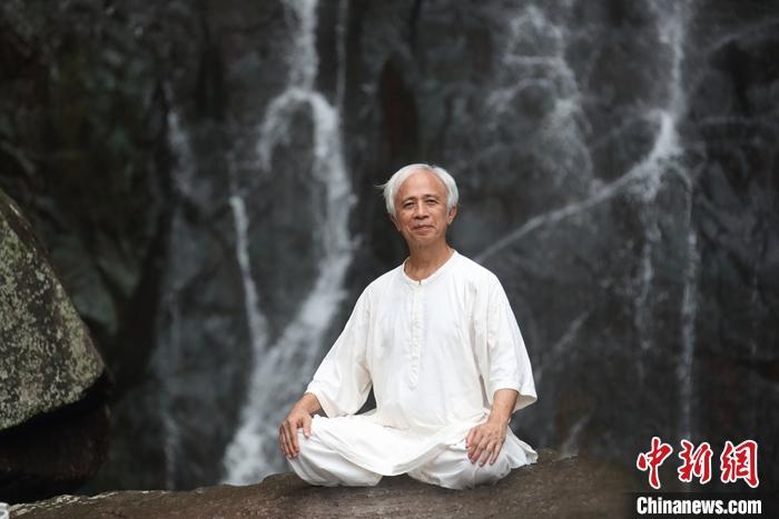 农历辛丑新春,台北书院山长林谷芳接受<a target='_blank' href='http://www.chinanews.com/'>中新社</a>记者电话访问,回顾2020年两岸文化交流、民间往来并展望今后发展。他说,来往久了,有些事情会觉得理所当然;一旦中断,才让人惊觉原来两岸能如此来往是弥足珍贵的。<a target='_blank' href='http://www.chinanews.com/'>中新社</a>发 林谷芳先生 供图