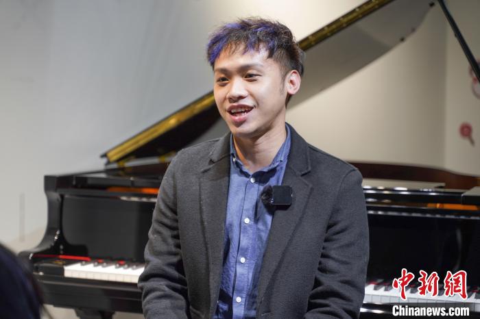 ̨�������Ը���������ִ����л��Ļ�