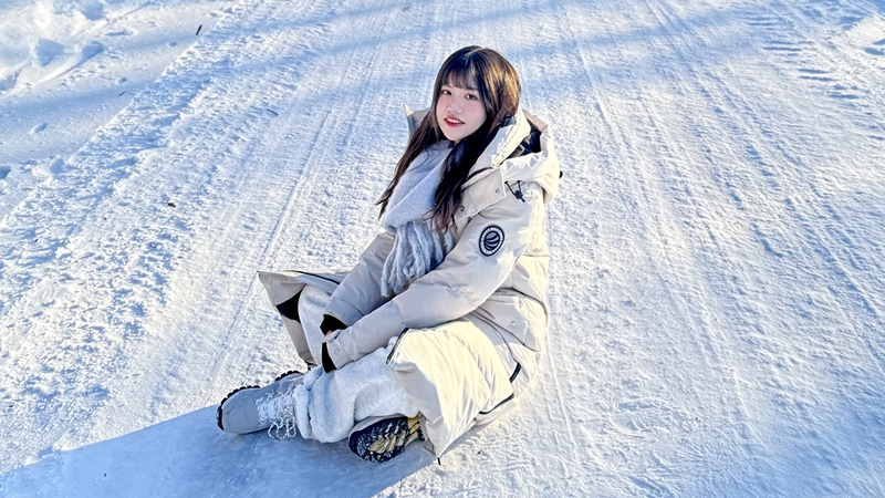 ����̨�ࡰ���������ɹš��¼��꣺��22��ʱ���ں��ױ����������еġ�ͯ��ѩ�硱