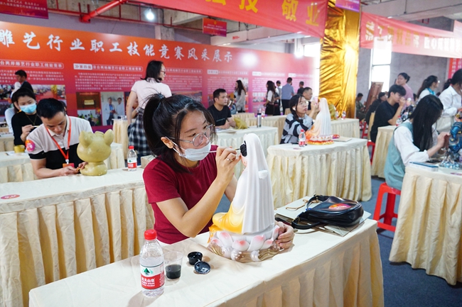 �����ֳ�