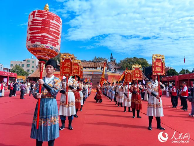 ��ԭ������۳�Ѳ�ǹ졣������ �պ�ɭ��