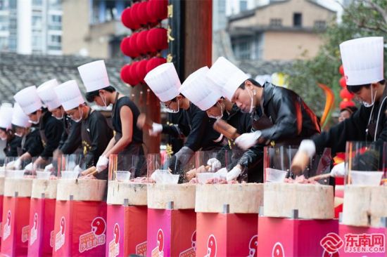 ��������ֳ�����ľ鳷��������������Ⱦ����⡣����Ƽ ��