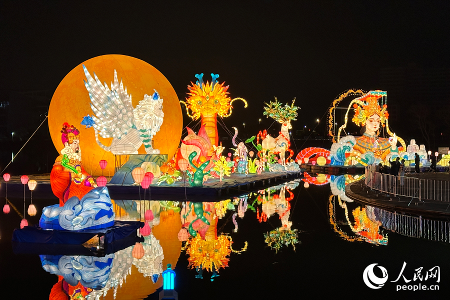 �ڶ�ʮ���조����ͬ����Ԫ�����ڸ�������β����᪺�����԰���ơ����������� ������