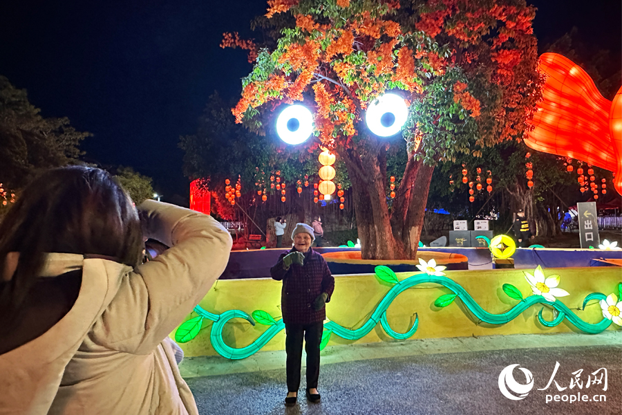 ���⡰���顱�ܻ�ӭ������������ ������