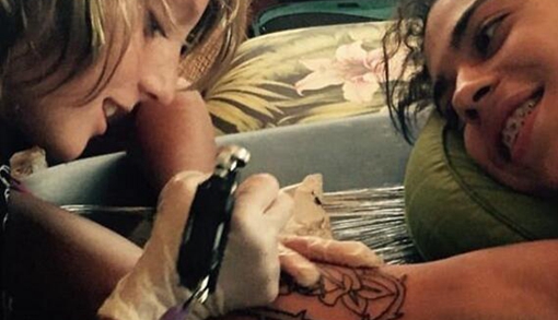 ��������12���������ʦ �����20����Ʒ