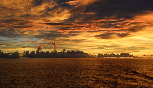 ̫ƽ���ɫ��ϼ�续