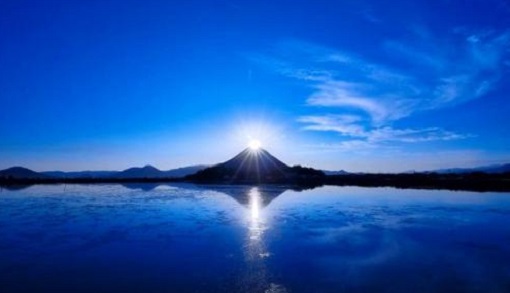 �ձ���᪸�ʿɽ�֡�˫�ꡱ���� ����ˮ��Ź�â