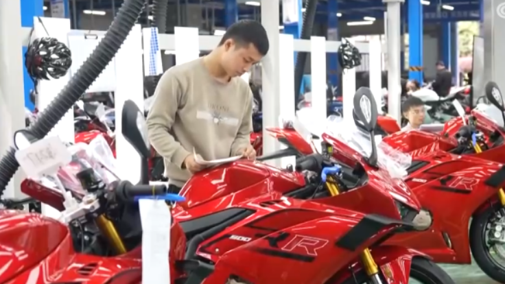 中国制造从“单点突破”到“全域协同” 以发展阔步远航成就“飞驰人生” 中国制造从“单点突破”到“全域协同” 以发展阔步远航成就“飞驰人生”