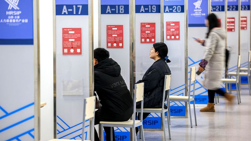 让务工人员能就业、就好业 “春风行动”护航复工返岗 让务工人员能就业、就好业 “春风行动”护航复工返岗