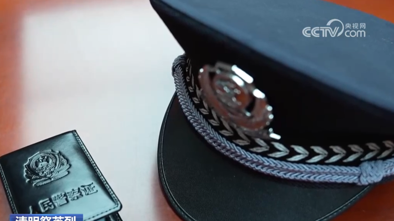 ��������Ӣ�ҡ�Σ��ʱ�̵������о� ���Ի�������������ʹ���Ķ���ƪ��