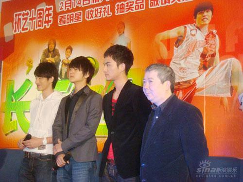 �⽨�����˽ڰ조���񡱳�ϯ������2008����ӳ