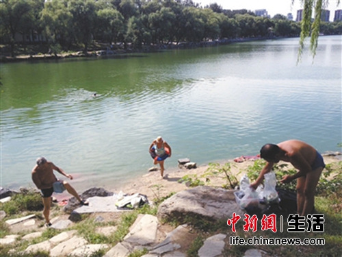 国庆旅游十大出游不文明行为不能带