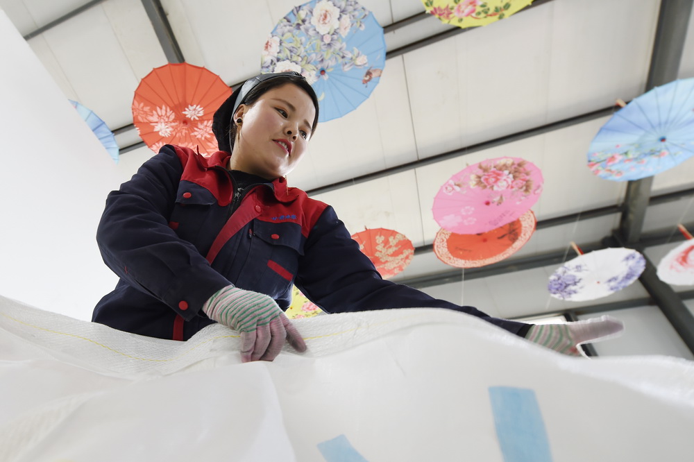 �ڶ����������ش����������ݴ��ƶ���䣬���ֺ�������װ����3��4���㣩��