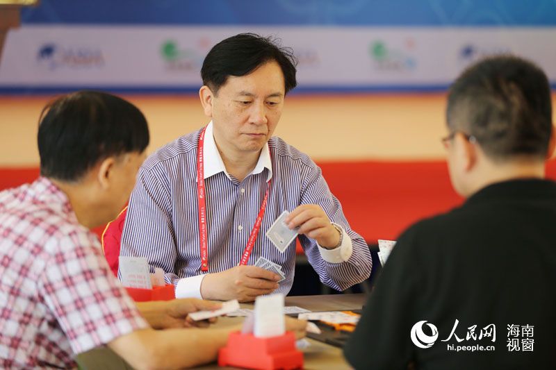 博鳌亚洲论坛理事姜斯宪在比赛中 博鳌亚洲论坛理事姜斯宪在比赛中