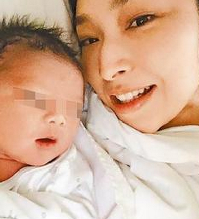 吴佩慈二胎产子 吴佩慈二胎产子