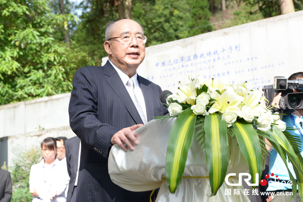 24λ�й�Զ��������������ʿ�ǻҹ����ڳ����Ĺ԰