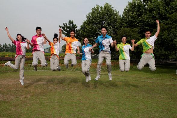 南京青奥会官方制服正式发布 融合5种南京元素 南京青奥会官方制服正式发布 融合5种南京元素