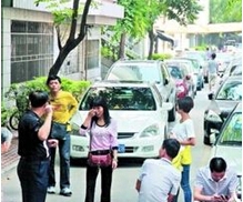 广播电视公益广告文案作品《发展公共交通 倡导低碳出行》