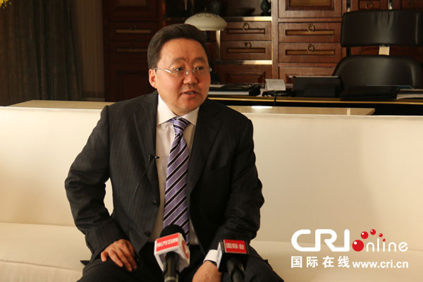 蒙古国总统:蒙中两国存在巨大合作空间 蒙古国总统:蒙中两国存在巨大合作空间