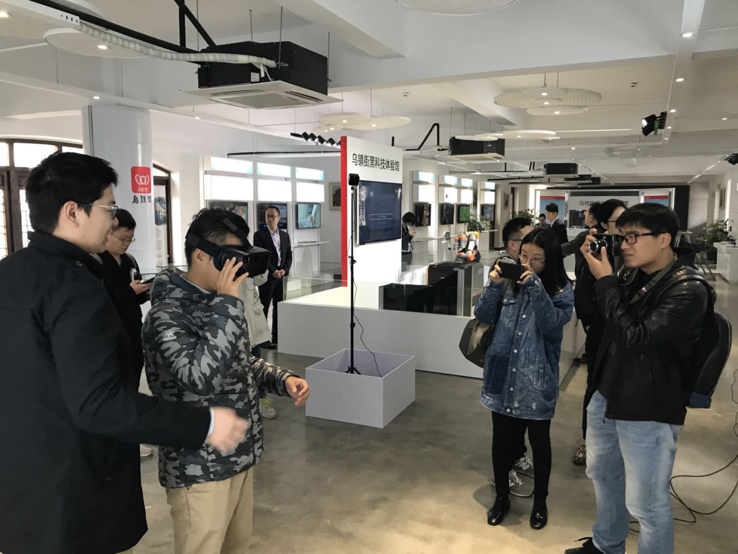 1934795473.jpg 1934795473.jpg