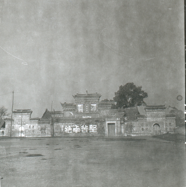 影子之城:还原讲述文化名城广汉的那段历史 影子之城:还原讲述文化名城广汉的那段历史