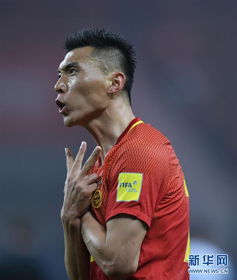 于大宝:背水一战压力非常大 胜利来的还是晚 于大宝:背水一战压力非常大 胜利来的还是晚