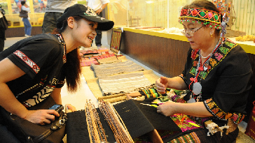 ̨帾Ů֯ա2013ˮڣСƽ 13876003218_1.jpg