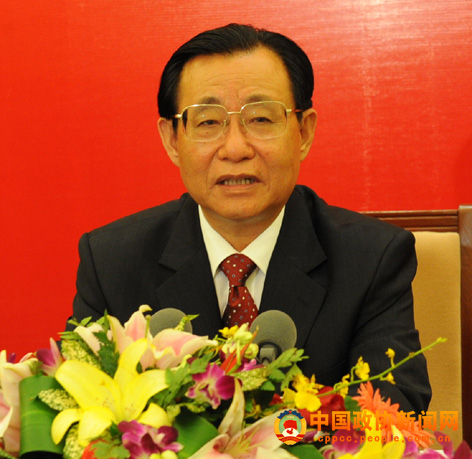 ��������Э��Ҫ����ѡ�ࡷ������̸�ᣱ�����ھ����С��й��������ξ�ίԱ��ȫ����Э����ϯ���ճ�ϯ��̸�Ტ������ �ź�ϼ ��