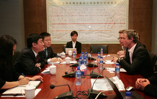 �Ϻ������������鳤���Ϻ������־ֳ���ƻ��ʩ�������涭��Mag. Markus Lampeһ��