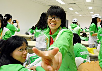 ����԰�۰�̨С�ײˣ����Ƕ����й�־Ը��