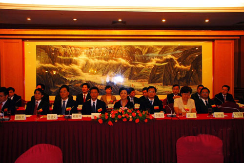 中共深圳市党委新闻发言人集体亮相