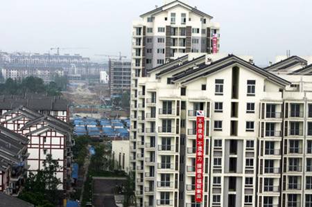 汶川地震两周年:“灾区重建,不仅仅是把楼房盖起来”(图)