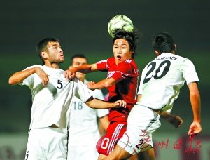 中国香港队欲争小组头名 终结逢乌兹别克不胜