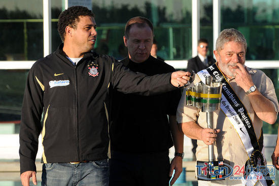 ���ɶ��ࣨ����¬��