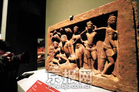 古印度瑰宝展在首博开幕 手机上网可览主要展品