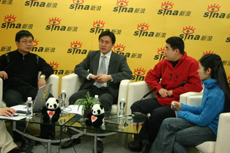央视记者做客新浪聊亲历赠台大熊猫遴选(实录)