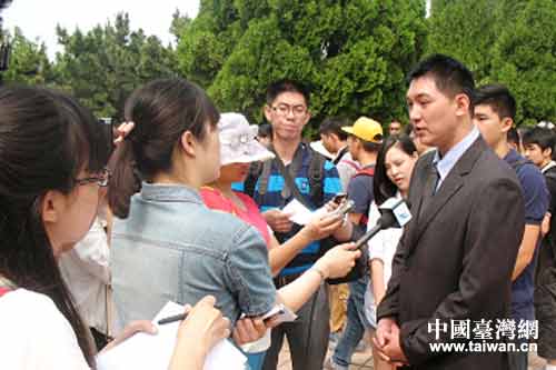 台湾世新大学通识中心讲师沈超群接受媒体采访 台湾世新大学通识中心讲师沈超群接受媒体采访