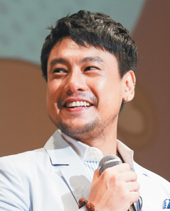 朱孝天疑恋上内地嫩模盼早日当爹（图）
