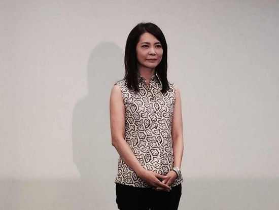 柴智屏现身