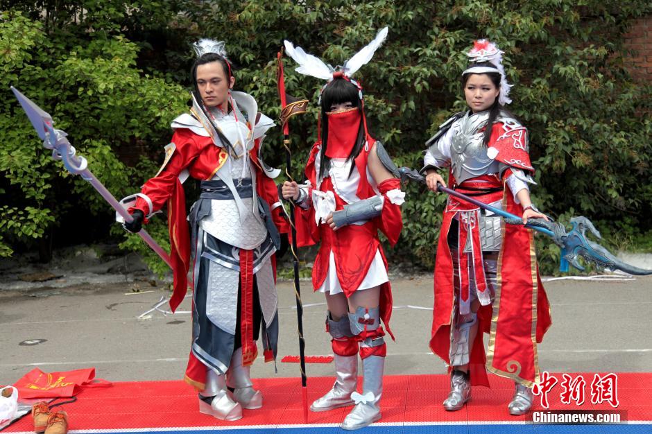 CosplayŮƼӣ