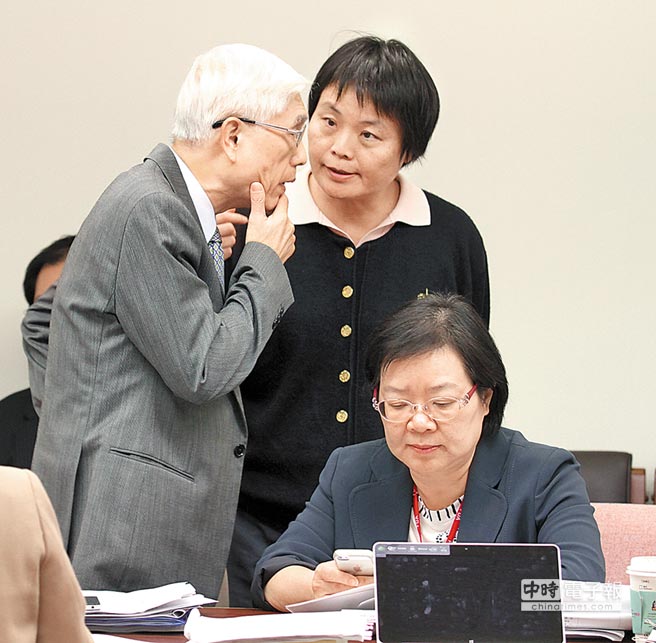 黑心油风波催动修法 台湾“罚到倒”条款最高罚2亿