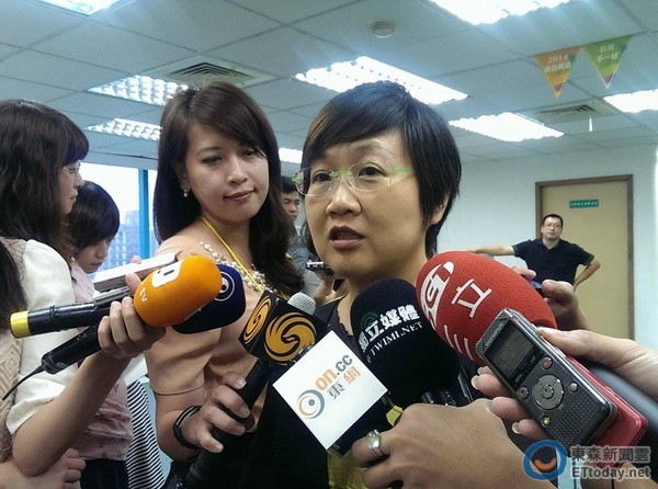 徐佳青爆陈水扁收几十亿 特侦组传其出面作证