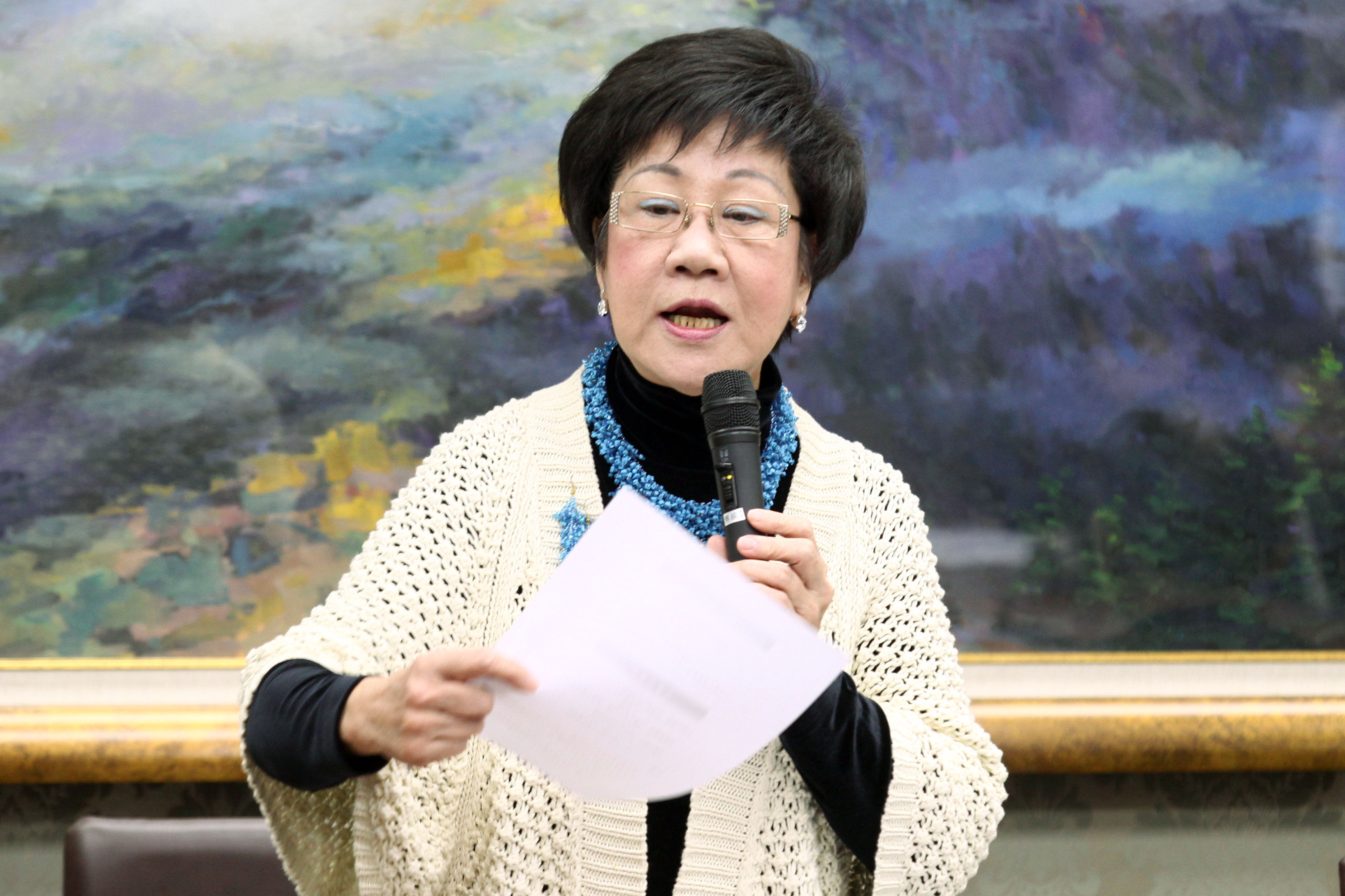 吕秀莲