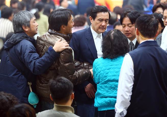 赖清德感谢马英九关心震灾 蓝：8年没听到绿夸奖