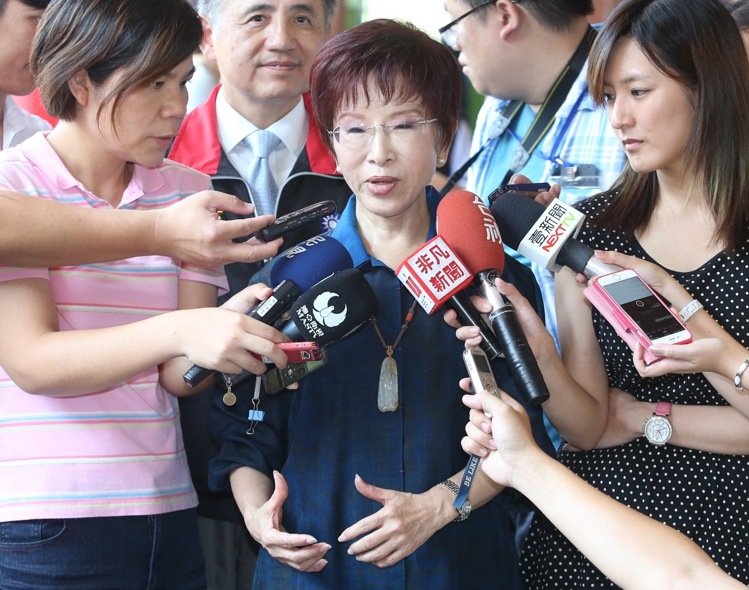 台湾"国史馆"禁大陆人士调阅惹议 洪秀柱:非常荒谬
