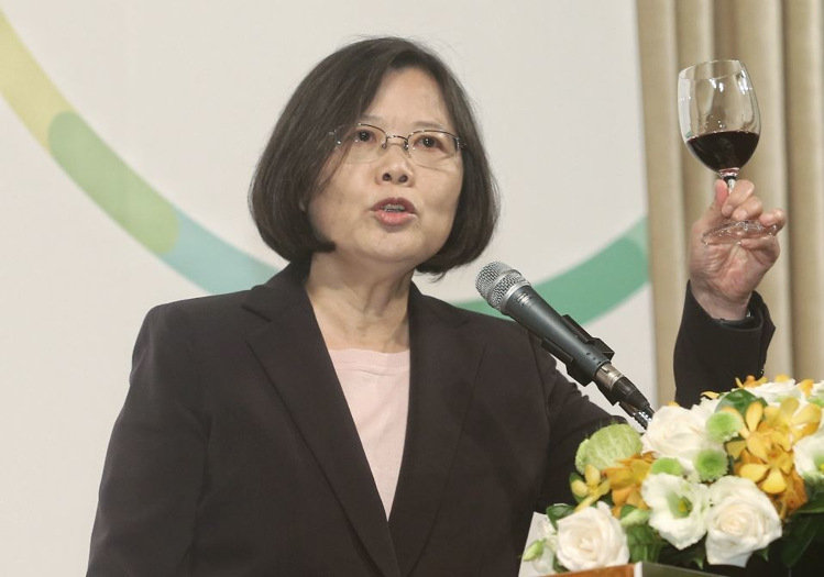 台学者提醒蔡英文:两岸关系冻结的负面效果正在浮现
