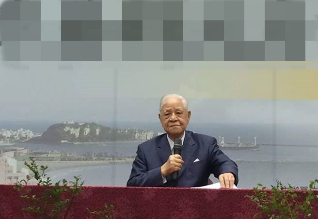 台学者：李登辉因个人私心将台湾推进灾难
