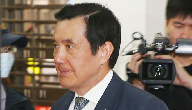 柯建铭自诉马英九泄密案 台湾“高院”首开庭